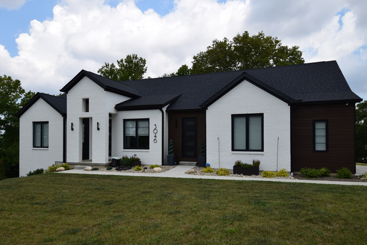 exterior of white and black custom home by Chris Gorman Homes in Cincinnati OH